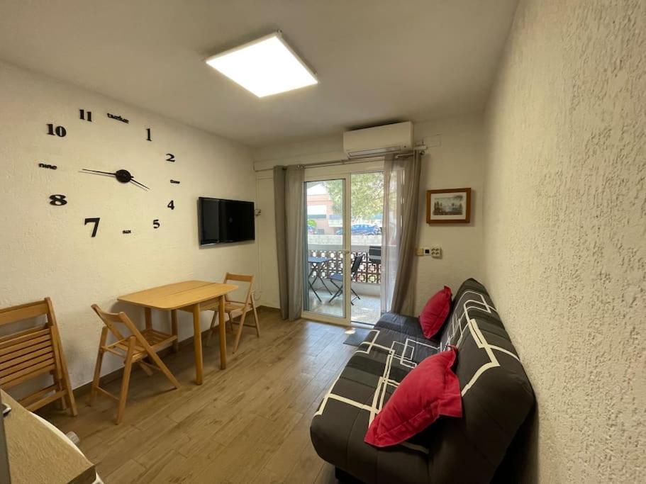 Apartment Situe A 100 M De La