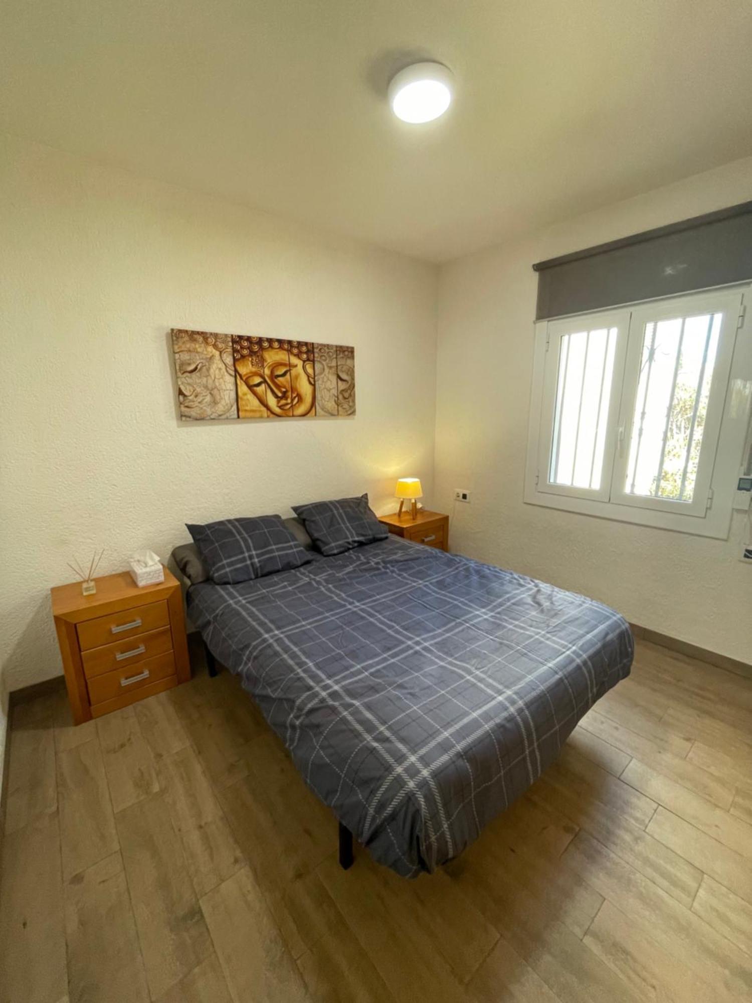 Apartment Situe A 100 M De La Empuriabrava
